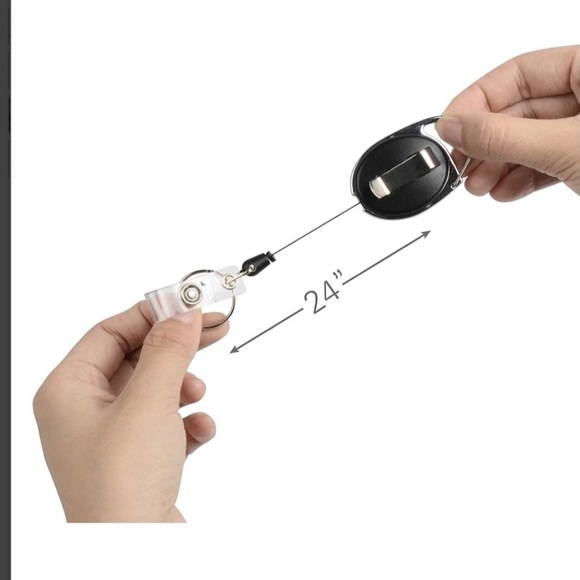 FACE MASK HOLDER| $10. Or  2 for $15. 3 for $20 - Picture 3 of 6